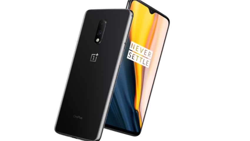 OnePlus 7 v/s Google Pixel 3A: Comparison - Know price, specifications, features here OnePlus 7 v/s Google Pixel 3A: Comparison - Know price, specifications, features here