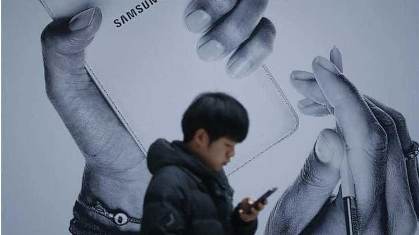 Samsung may gain from Huawei&#039;&#039;s plight in ongoing trade war: Fitch