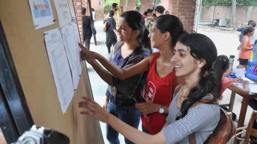 Jobs at DU 2019: Fresh vacancies, last date June 19 - Here&#039;s how to apply