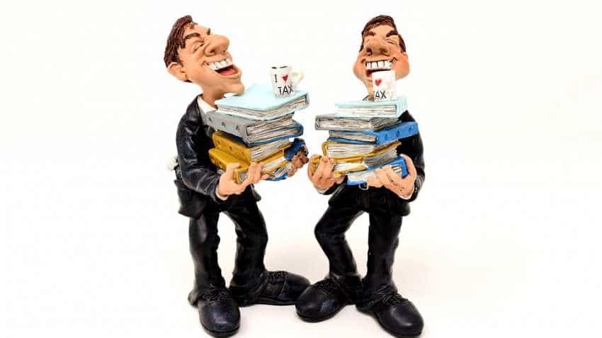 Tax alert! ITR filing deadline looming - Find out what happens when you miss the due date Tax alert! ITR filing deadline looming - Find out what happens when you miss the due date