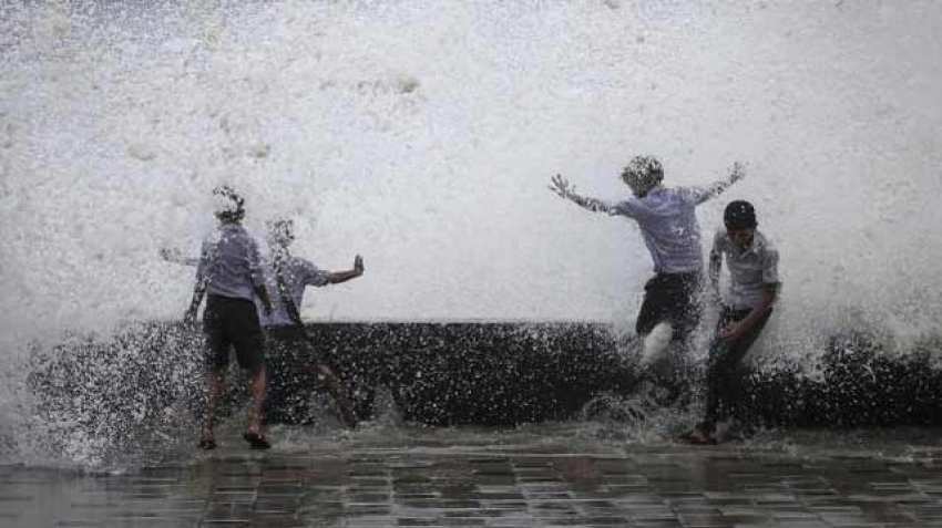 IMD weather forecast: Maharashtra to witness heavy rains till Monday IMD weather forecast: Maharashtra to witness heavy rains till Monday