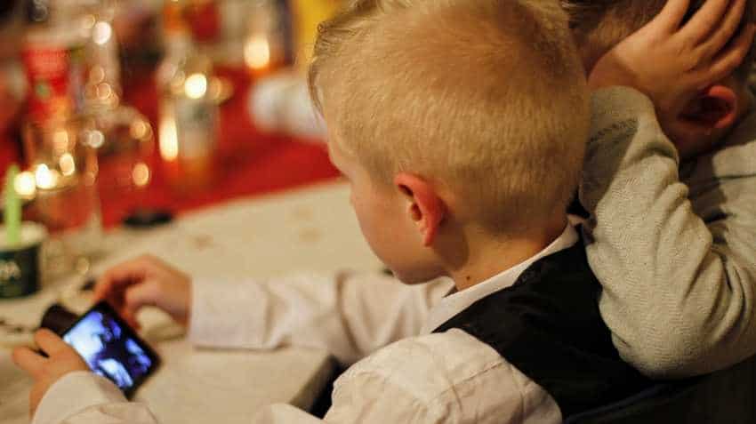 From bane to boon! 5 tips to harness mobile tech to help your child From bane to boon! 5 tips to harness mobile tech to help your child