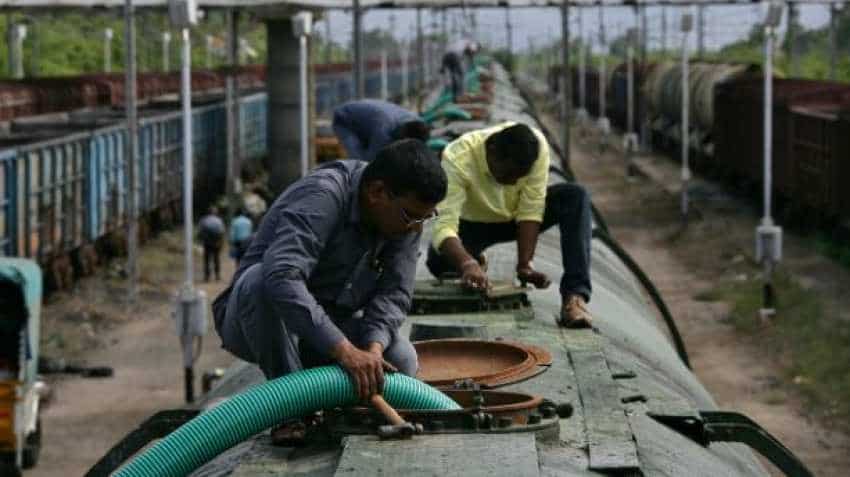 Indian Railways train with 50,000 litres of water set to reach Chennai, provide relief from drought