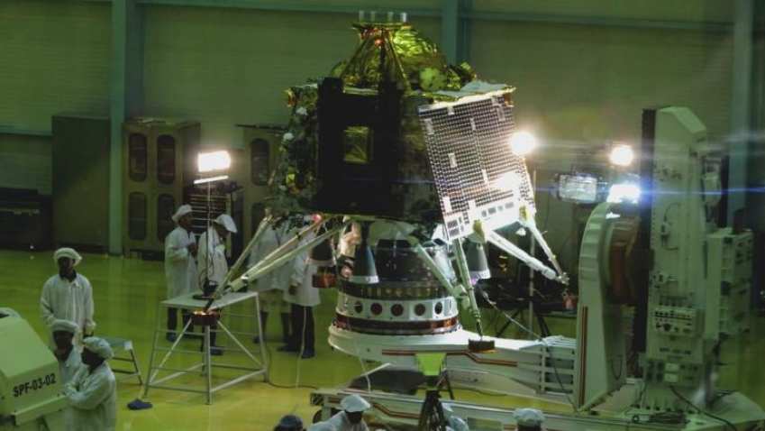 Why was Chandrayaan-2 moon mission aboard Bahubali rocket aborted? This is what may well have been the real reason Why was Chandrayaan-2 moon mission aboard Bahubali rocket aborted? This is what may well have been the real reason