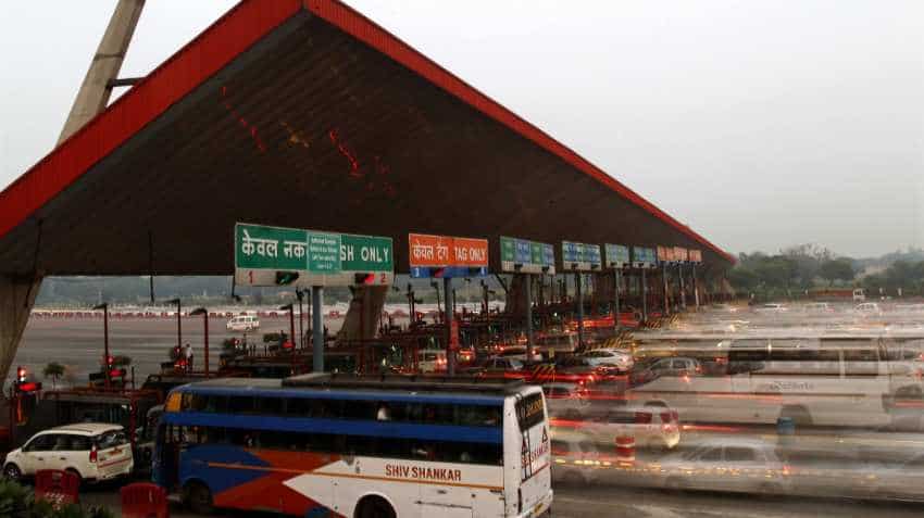 Electronic toll collection: Govt decides to declare all lanes as FASTag lanes Electronic toll collection: Govt decides to declare all lanes as FASTag lanes