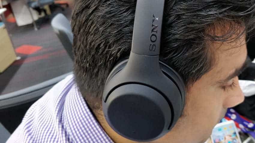 Sony WH-XB900N review: Got money? This is the headphone you need to spend it on