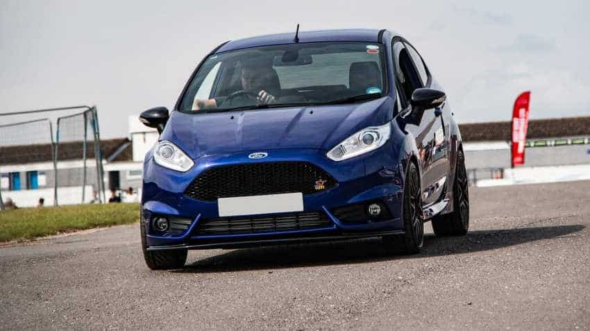 Want to buy pre-owned Ford cars? This new feature by startup Droom will help you 