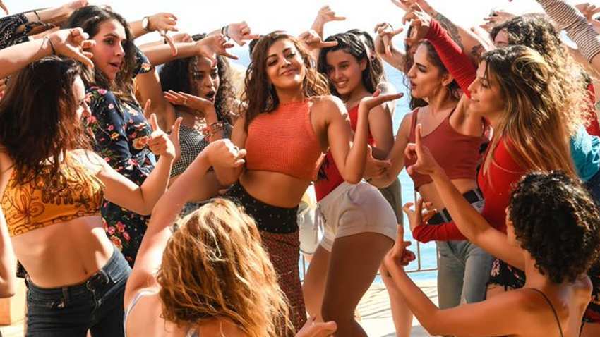 This actress' fan just spent Rs 60 lakh to meet her! Guess what? The meeting never happened This actress' fan just spent Rs 60 lakh to meet her! Guess what? The meeting never happened