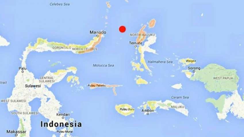 Earthquake In Indonesia 7 4 Magnitude Quake Hits West Coast