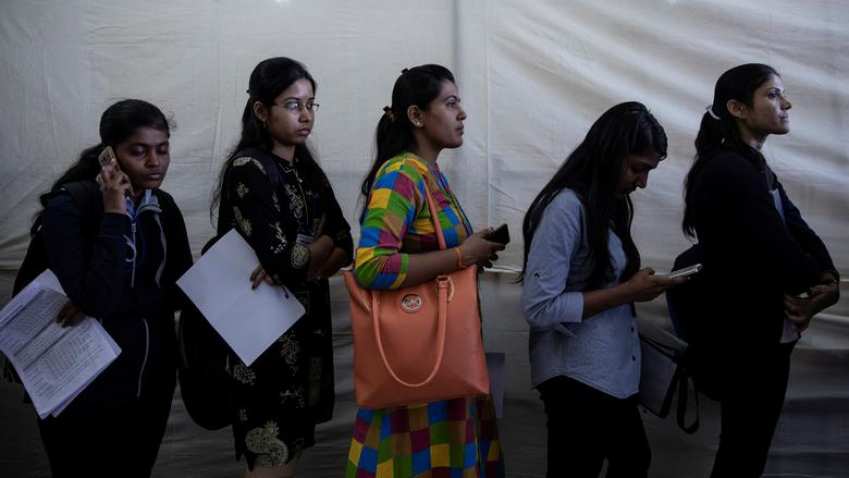 These jobs pay up to Rs 35000! 2559 Vacancies open; Know all details here These jobs pay up to Rs 35000! 2559 Vacancies open; Know all details here