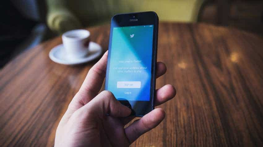 Twitter to soon let users follow topics