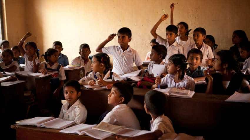 Big step by Yogi Adityanath government: 1.5 core primary school kids to use biometric attendance Big step by Yogi Adityanath government: 1.5 core primary school kids to use biometric attendance