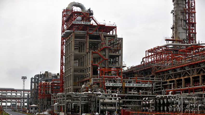 Big breakthrough! Saudi Aramco keen to partner in Modi government's mega refinery project Big breakthrough! Saudi Aramco keen to partner in Modi government's mega refinery project