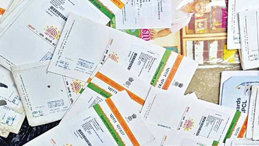 Alert! Aadhaar to be compulsory for these people from January Alert! Aadhaar to be compulsory for these people from January