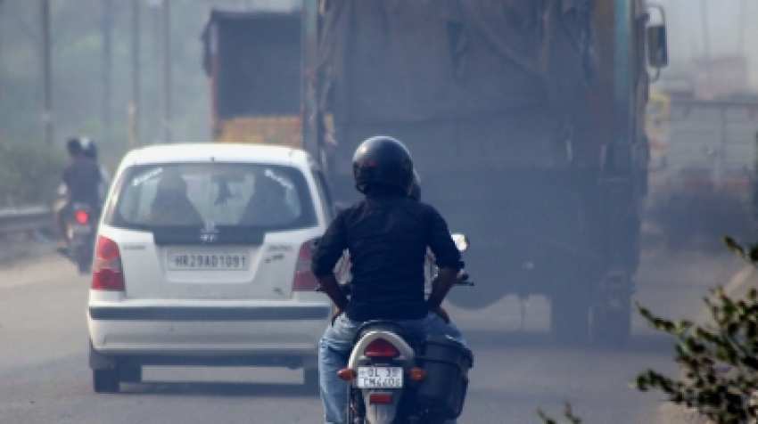 Pollution dipped in last 3 years, still Delhi to have odd-even scheme Pollution dipped in last 3 years, still Delhi to have odd-even scheme