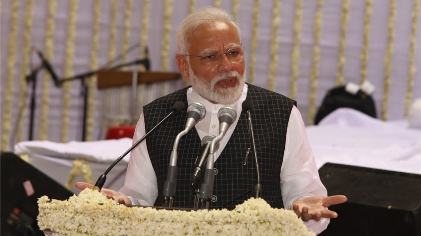 Gold crown offered to Sankat Mochan Hanuman Temple in Varanasi on PM Narendra Modi&#039;s birthday