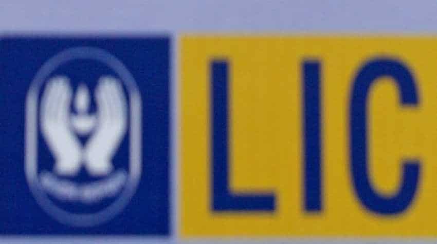 LIC Assistant Recruitment 2019: Apply for over 8000 posts on licindia.in; exam pattern similar to Bank Clerk and PO Exams