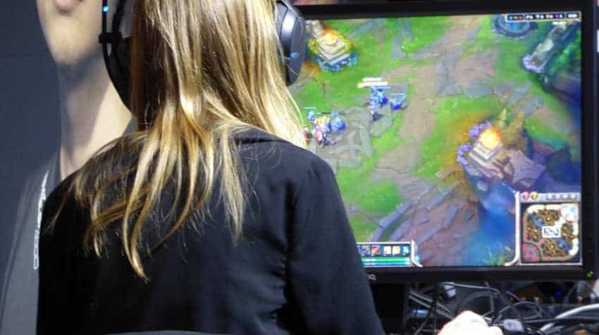 Women more active mobile gamers than men in India: Survey Women more active mobile gamers than men in India: Survey