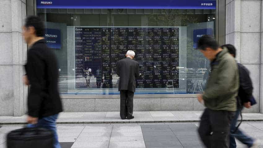 Global Markets: Asian shares on track for weekly loss amid mounting US political uncertainties Global Markets: Asian shares on track for weekly loss amid mounting US political uncertainties
