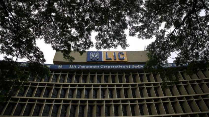 LIC recruitment 2019: Over 8000 vacancies available at licindia.in