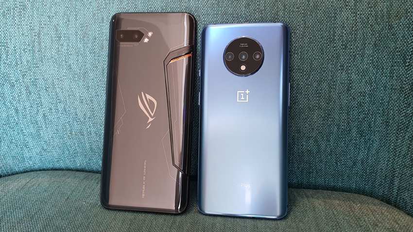 OnePlus 7T vs Asus ROG Phone II: Which is better smartphone at Rs 37,999? Display, design, specs compared OnePlus 7T vs Asus ROG Phone II: Which is better smartphone at Rs 37,999? Display, design, specs compared