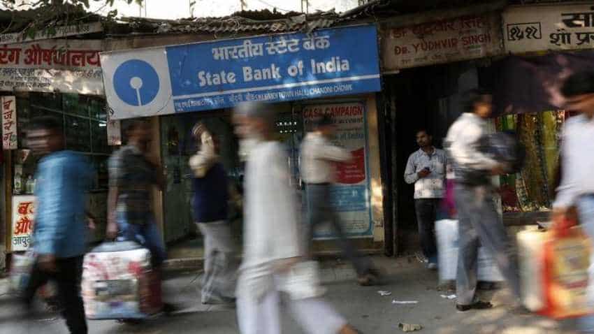 SBI jobs available with HUGE Rs 42-48 lakhs salary! All you need to know about how to get started