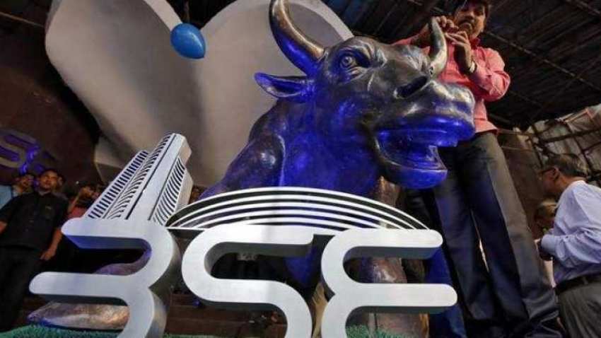 Sensex, Nifty rise on positive DII &amp; FII; Bharat Petroleum, MCX, Central Bank stocks gain