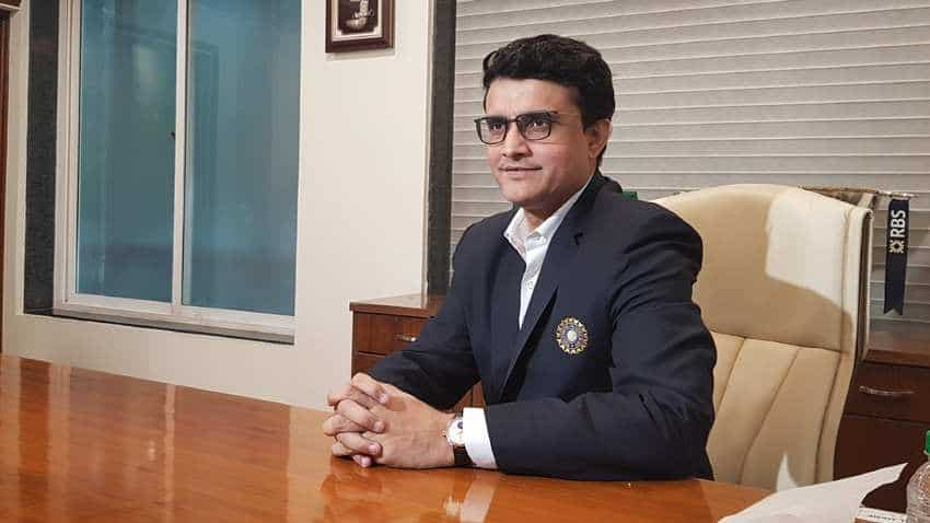 BCCI chief Sourav Ganguly says champions like MS Dhoni don&#039;t finish so quickly, backs Virat Kohli