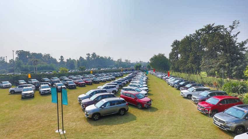 What auto slowdown! RECORD 700 MG HECTOR SUVs delivered on Dhanteras - SEE PICS, KNOW DETAILS What auto slowdown! RECORD 700 MG HECTOR SUVs delivered on Dhanteras - SEE PICS, KNOW DETAILS