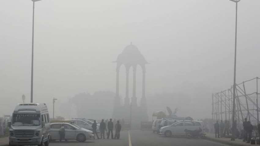 Delhi air quality worsens: 32 flights diverted, schools to remain shut in Noida till November 5