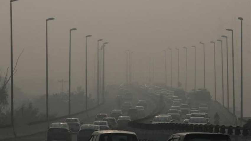 Toxicity: Sun shines in Delhi, mild breeze brings relief Toxicity: Sun shines in Delhi, mild breeze brings relief