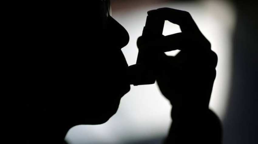 Asthma patients, others gasp for oxygen in NCR gas chamber Asthma patients, others gasp for oxygen in NCR gas chamber