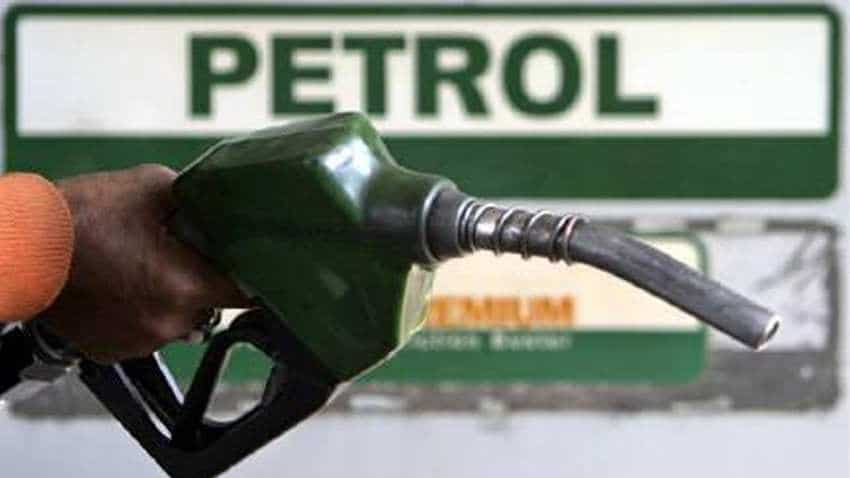 Petrol prices rise for third consecutive day - Check Delhi, Kolkata, Mumbai and Chennai rates