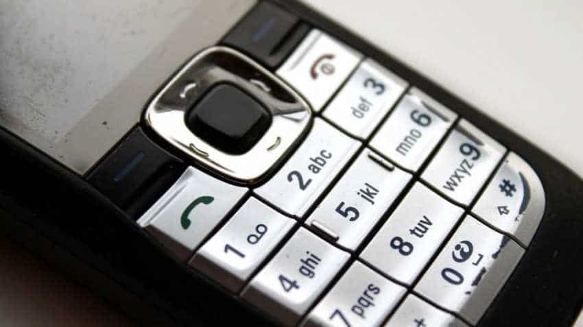 You may still need a feature phone for safe calls, SMSes: Report