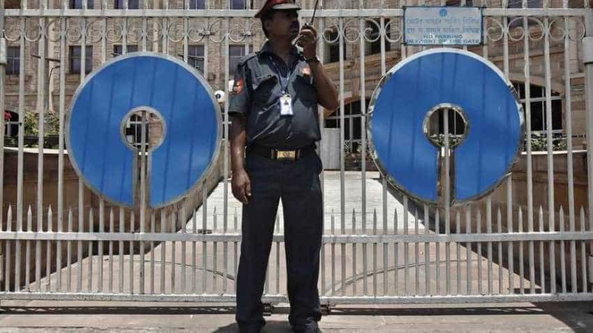 SBI customers alert! State Bank of India warns of fake customer care calls - Check what to do SBI customers alert! State Bank of India warns of fake customer care calls - Check what to do
