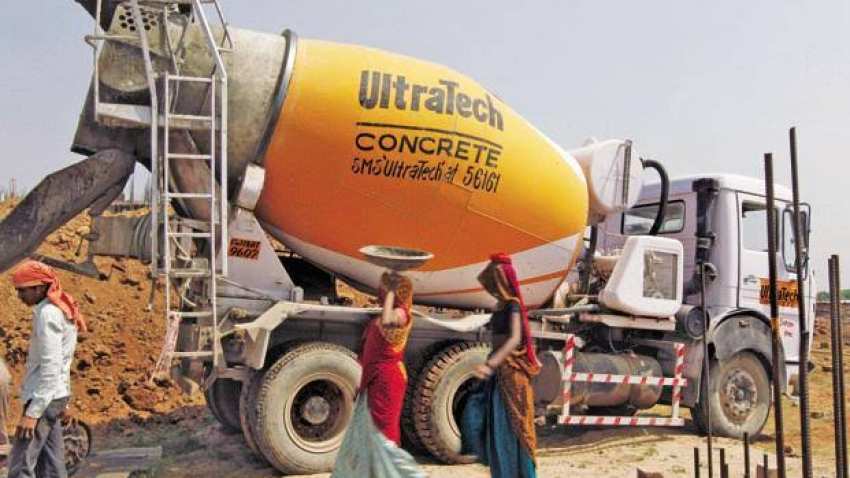 UltraTech Cement share price to give 10% returns in one month; Experts say this is a share to buy