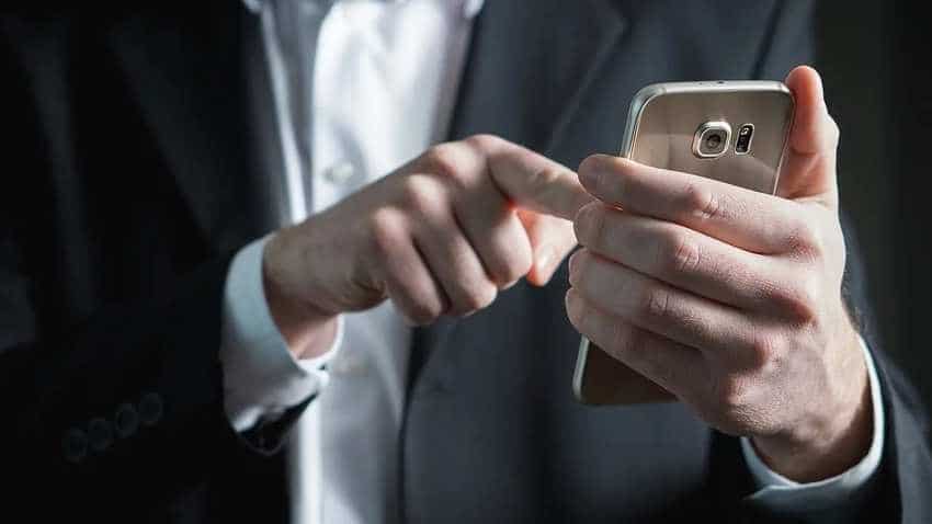WhatsApp users alert! App to stop working on these devices from Jan 1; is your smartphone affected? Check listing WhatsApp users alert! App to stop working on these devices from Jan 1; is your smartphone affected? Check listing