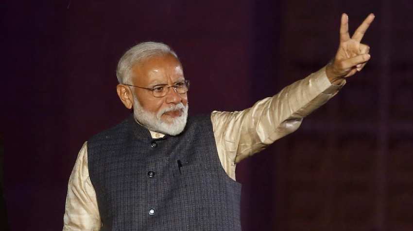 Government launches National Broadband Mission, Rs 7 lakh cr to be invested Government launches National Broadband Mission, Rs 7 lakh cr to be invested