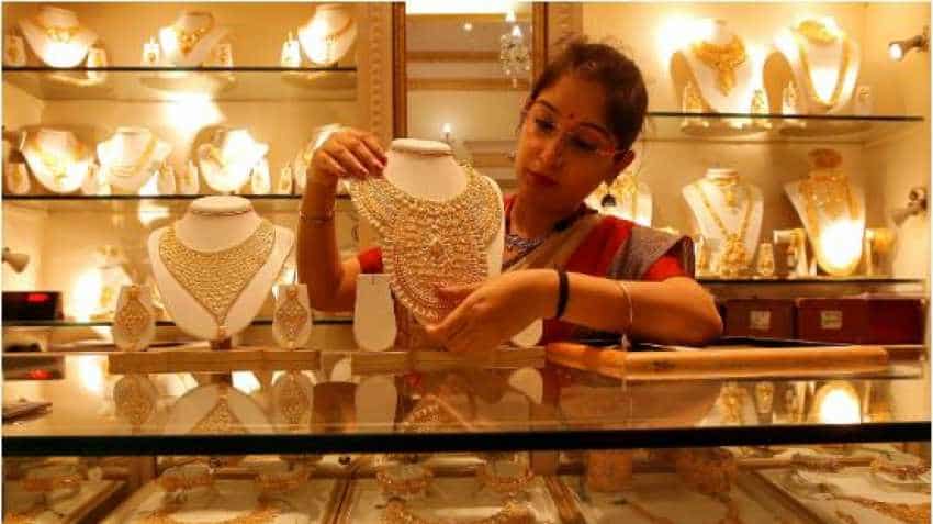Gold price steady as trade deal doubts offset positive US data