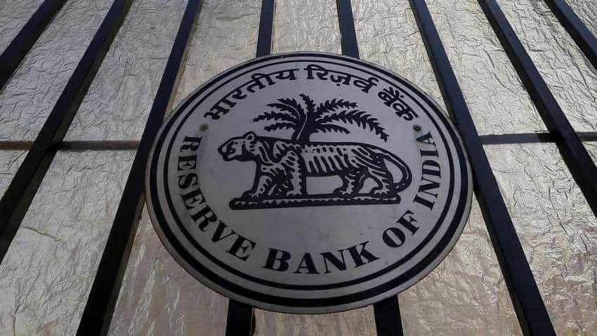 Bad news! You can't withdraw more than Rs 35,000 from this bank now Bad news! You can't withdraw more than Rs 35,000 from this bank now