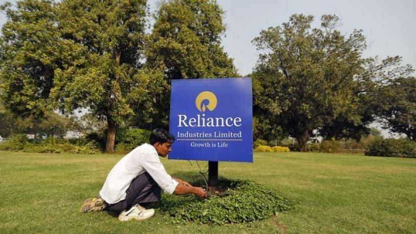 Reliance Industries posts record profits on consumer strength
