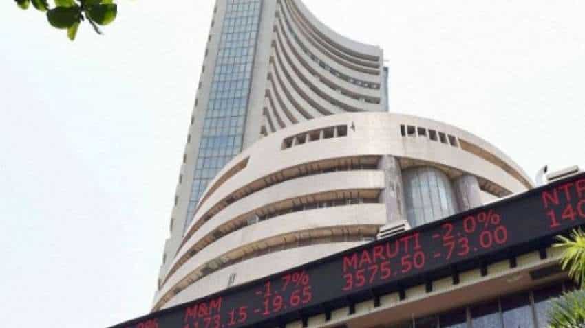 Sensex, Nifty trade cautious on weak global cues; Yes Bank, Vakrangee, Spicejet stocks gain Sensex, Nifty trade cautious on weak global cues; Yes Bank, Vakrangee, Spicejet stocks gain