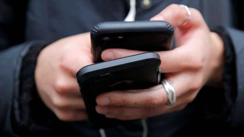 Government may restore 2% additional duty incentive on mobile phones export
