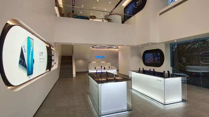 Vivo shifts focus to offline market, plans network of 600 exclusive stores by 2020 end