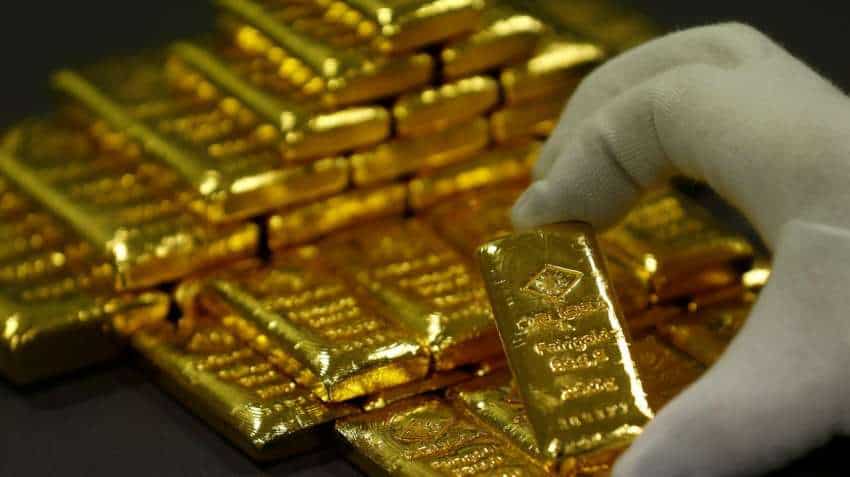 Buy 1 gm gold deliverable contract! MCX first exchange in world to make this offer! Good for small investors, say experts