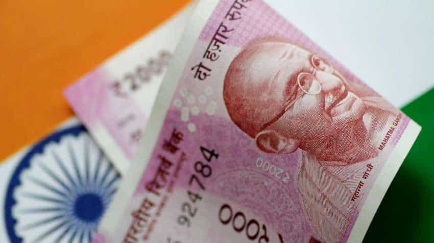 Rupee slips 2 paise to 71.33 against US dollar in early trade Rupee slips 2 paise to 71.33 against US dollar in early trade