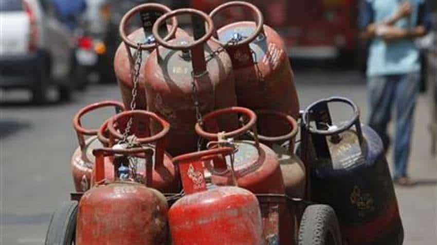 LPG Cylinder Price: Govt increases subsidy on cooking gas under PAHAL after international rates shot up LPG Cylinder Price: Govt increases subsidy on cooking gas under PAHAL after international rates shot up