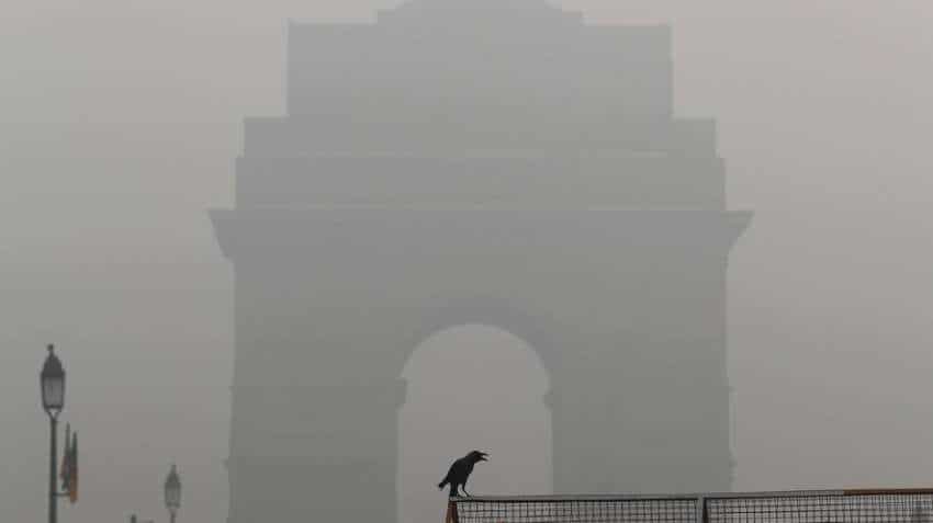 Weather today on 24.02.2020: Pleasant morning in Delhi, temperature settles at 10.8 deg C Weather today on 24.02.2020: Pleasant morning in Delhi, temperature settles at 10.8 deg C