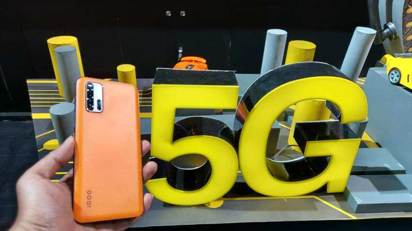 iQoo 3 5G first impressions: Arrives on 5G battle-front with refreshing OS, faster charging, beefed up body iQoo 3 5G first impressions: Arrives on 5G battle-front with refreshing OS, faster charging, beefed up body
