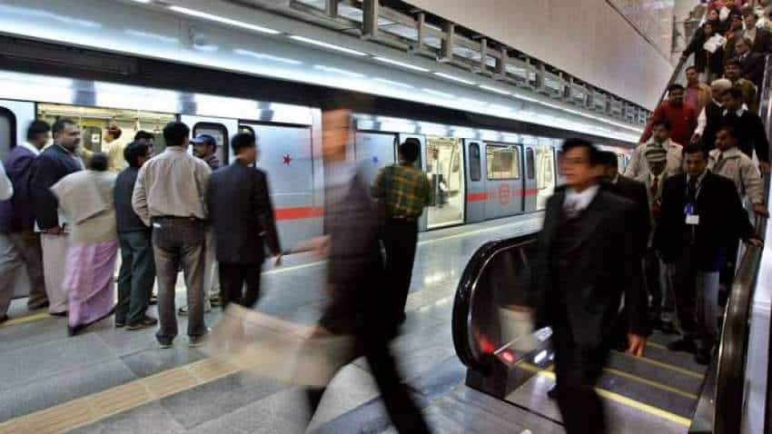 How to book Delhi Metro tickets using QR code